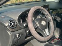 Gebraucht Mercedes B200 136 PS (100 kW) 2012 Grau Van / Kleinbus