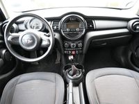 Gebraucht Mini ONE Salt 102 PS (75 kW) 2017 Midnightblackmet. Kleinwagen