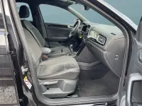 Second-hand VW T-Roc 110 CP (80 kW) 2023 Negru SUV