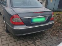 Gebraucht Mercedes E220 150 PS (110 kW) 2006 Grau Limousine