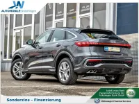 Neu Audi Q5 Sportback Sport 204 PS (150 kW) 2026 Grau SUV