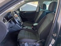 Gebraucht VW Tiguan Highline 190 PS (139 kW) 2020 Indiumgrau metallic (metallic) SUV