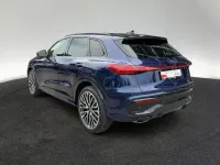 Gebraucht Audi Q5 S-Line 204 PS (150 kW) 2025 Navarrablau metallic SUV