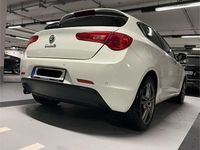 Gebraucht Alfa Romeo Giulietta Super 105 PS (77 kW) 2014 Weiß Kleinwagen