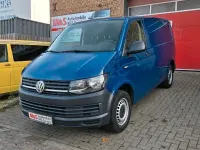 Second-hand VW Transporter 150 CP (110 kW) 2018 Albastru Van