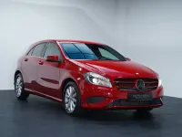 Gebraucht Mercedes A180 122 PS (89 kW) 2015 Rot Kleinwagen