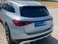 Gebraucht Mercedes GLC300e 313 PS (230 kW) 2024 Silber SUV