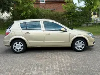 Używany Opel Astra 105 KM (77 kW) 2005 Hatchback