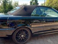 Gebraucht BMW 320 Performance 170 PS (125 kW) 2001 Schwarz Cabrio