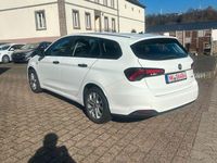 Gebraucht Fiat Tipo Pop 95 PS (69 kW) 2018 Weiß Kombi