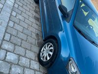 Second-hand VW Polo 90 CP (66 kW) 2015 Albastru Hatchback