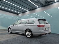 Gebraucht VW Passat Elegance 150 PS (110 kW) 2023 Grau Kombi
