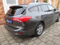 Gebraucht Ford Focus 120 PS (88 kW) 2022 Grau Kombi