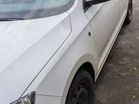 Gebraucht Skoda Rapid Active 105 PS (77 kW) 2013 Weiß Kleinwagen