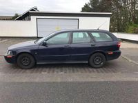 Gebraucht Volvo V40 102 PS (75 kW) 2003 Blau Kombi