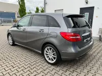 Gebraucht Mercedes B200 156 PS (114 kW) 2013 Grau Kleinwagen