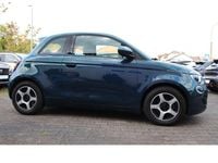 Gebraucht Fiat 500e Action 69 kW (95 PS) 2023 Grün Limousine