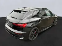 Gebraucht Audi RS3 Sportback Premium 400 PS (294 kW) 2024 Mythosschwarz metallic Kleinwagen