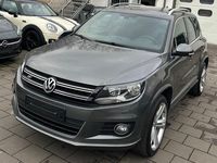 Gebraucht VW Tiguan LOUNGE 150 PS (110 kW) 2015 Grau SUV