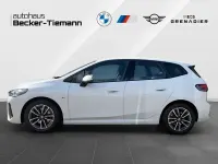 Gebraucht BMW 223 Active Tourer M Sport 197 PS (144 kW) 2023 Weiß Van / Kleinbus