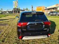 Gebraucht Mitsubishi Outlander P-HEV Intro Edition 224 PS (164 kW) 2019 Schwarz SUV