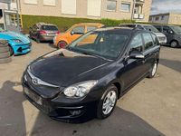 Gebraucht Hyundai i30 Classic 109 PS (80 kW) 2011 Schwarz Kombi