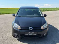 Gebraucht VW Golf VII Match 105 PS (77 kW) 2012 Deep black perleffekt Limousine