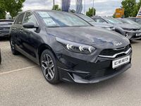 Neu Kia Ceed Platinum Edition 140 PS (102 kW) 2025 (1k) black pearl m Kleinwagen