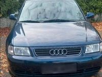 Gebraucht Audi A3 105 PS (77 kW) 2000 Blau Kleinwagen