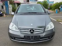 Gebraucht Mercedes A180 116 PS (85 kW) 2012 Grau Kleinwagen