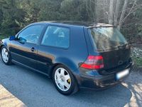 Gebraucht VW Golf IV 105 PS (77 kW) 2001 Schwarz Kleinwagen