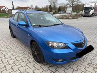 Używany Mazda 3 Comfort 105 KM (77 kW) 2004 Niebieski Sedan/Limuzyna