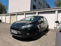 Gebraucht Ford Fiesta 82 PS (60 kW) 2012 Schwarz Limousine