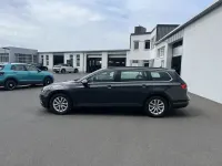 Gebraucht VW Passat Business 150 PS (110 kW) 2021 Mangangrau Kombi