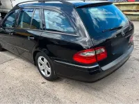 Gebraucht Mercedes E220 170 PS (125 kW) 2006 Schwarz Kombi