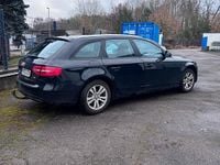 Gebraucht Audi A4 Attraction 150 PS (110 kW) 2014 Schwarz Kombi
