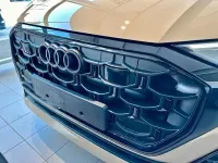 Neu Audi Q8 S-Line 286 PS (210 kW) 2025 Gold SUV