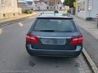Gebraucht Mercedes E250 205 PS (150 kW) 2010 Limousine