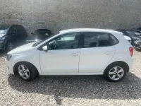 Gebraucht VW Polo Comfortline 75 PS (55 kW) 2010 Weiß Kleinwagen