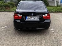 Gebraucht BMW 318 129 PS (94 kW) 2006 Limousine
