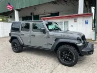 Gebraucht Jeep Willys 264 PS (194 kW) 2022 Grau SUV