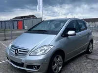 Gebraucht Mercedes A160 Avantgarde 95 PS (69 kW) 2012 Silber Limousine