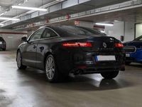 Gebraucht Renault Laguna Coupé 241 PS (177 kW) 2012 Schwarz Coupé