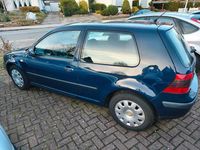 Gebraucht VW Golf 102 PS (75 kW) 2002 Andere farben Coupé