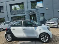 Gebraucht Smart ForFour Passion 71 PS (52 kW) 2016 Schwarz Kleinwagen