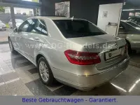 Gebraucht Mercedes E200 184 PS (135 kW) 2009 Andere Limousine