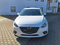 Gebraucht Mazda 3 Black Limited 150 PS (110 kW) 2016 Weiß Kleinwagen