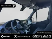 Gebraucht Mercedes Sprinter 170 PS (125 kW) 2024 Selenitgrau (metallic) Van