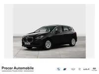 Gebraucht BMW 218 Active Tourer Luxury Line 150 PS (110 kW) 2023 Schwarz Van / Kleinbus