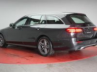 Gebraucht Mercedes E300 AMG 194 PS (142 kW) 2023 Grau Limousine